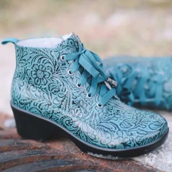 Alegria Eliza Teal Tooled Boots Sz 36 - Picture 1 of 16